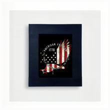 Load image into Gallery viewer, American Eagle 1776 Deluxe Gun Concealment Picture Frame
